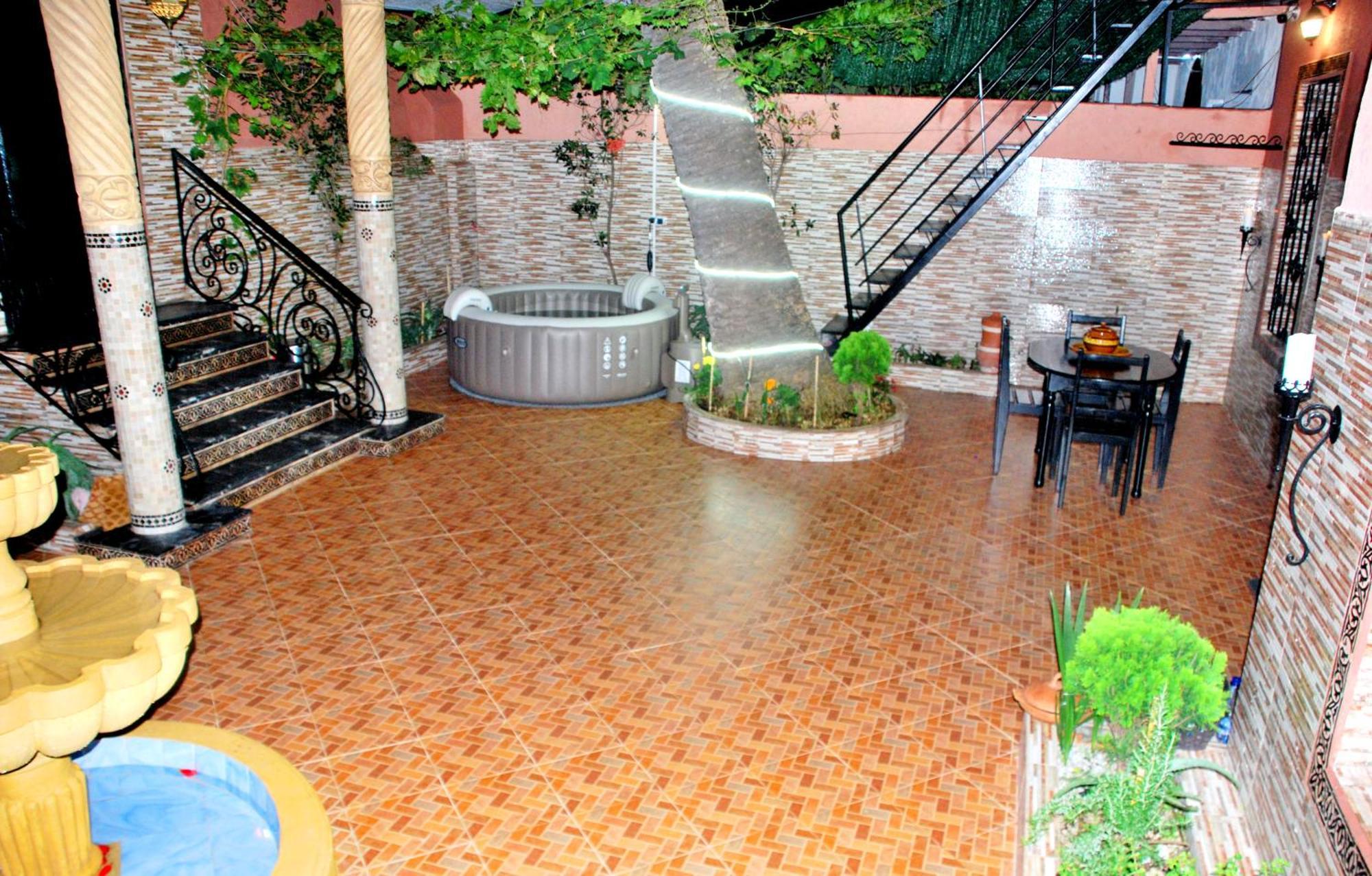 Dar Lghzal Special Offer In Rabat Winner Of Guest Experience 2025 Awards Traditional Sahrawi And Berber Privative Villa With Swimming Pool Jacuzzi Sea View And On Site Restaurant Ideal For Family And Groups In Rabat'S Center No Car Required Exteriör bild
