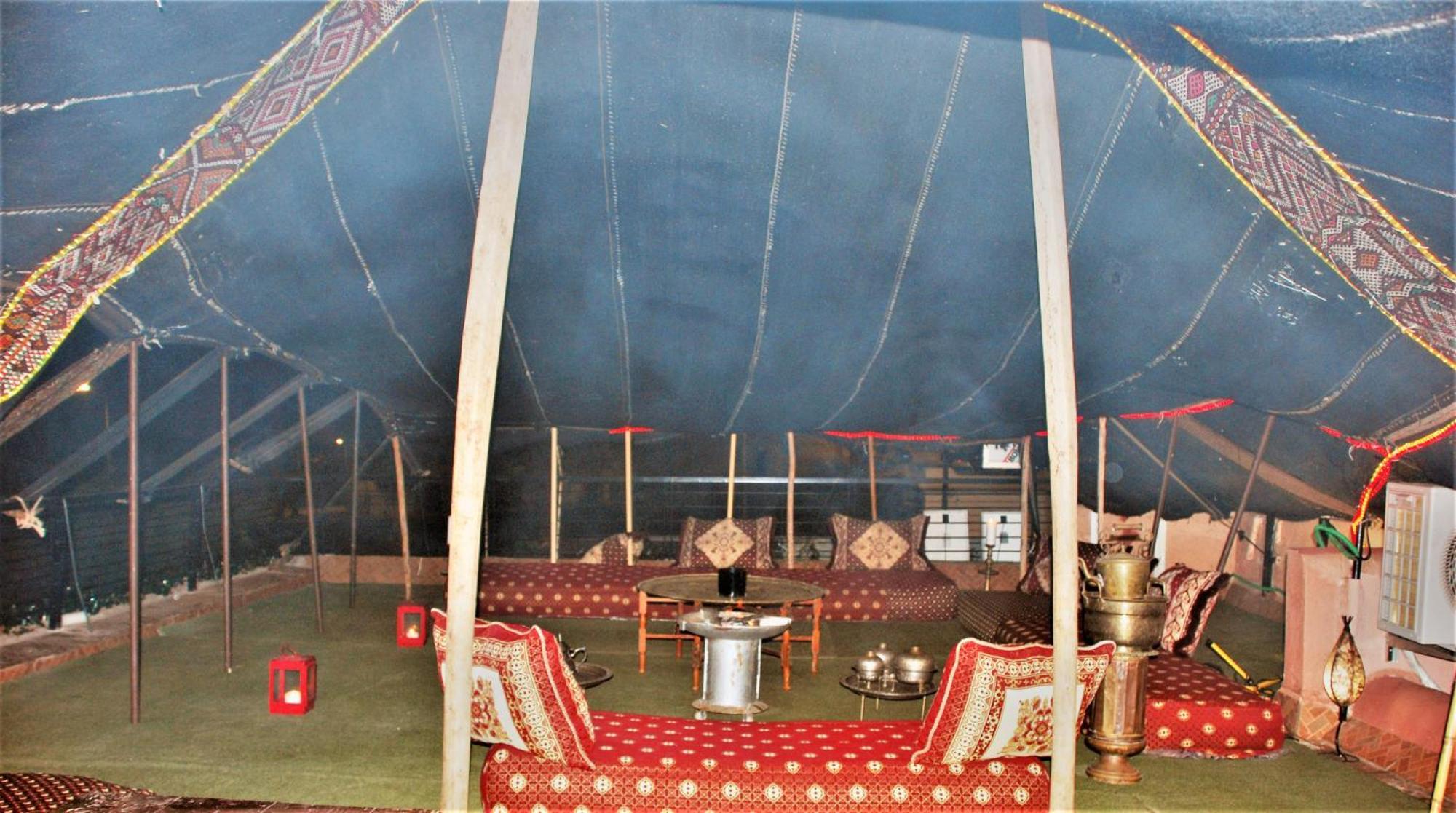 Dar Lghzal Special Offer In Rabat Winner Of Guest Experience 2025 Awards Traditional Sahrawi And Berber Privative Villa With Swimming Pool Jacuzzi Sea View And On Site Restaurant Ideal For Family And Groups In Rabat'S Center No Car Required Exteriör bild
